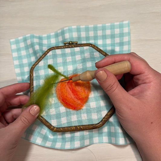 Just Peachy Painting With Wool DIY Kit