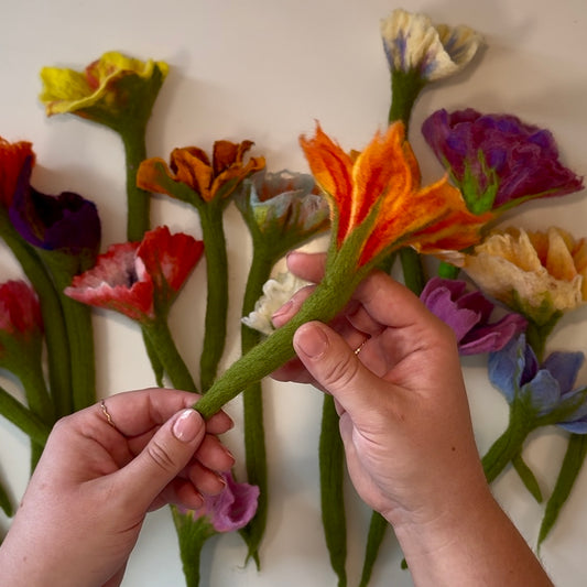 Wet Felting Flowers DIY Kit