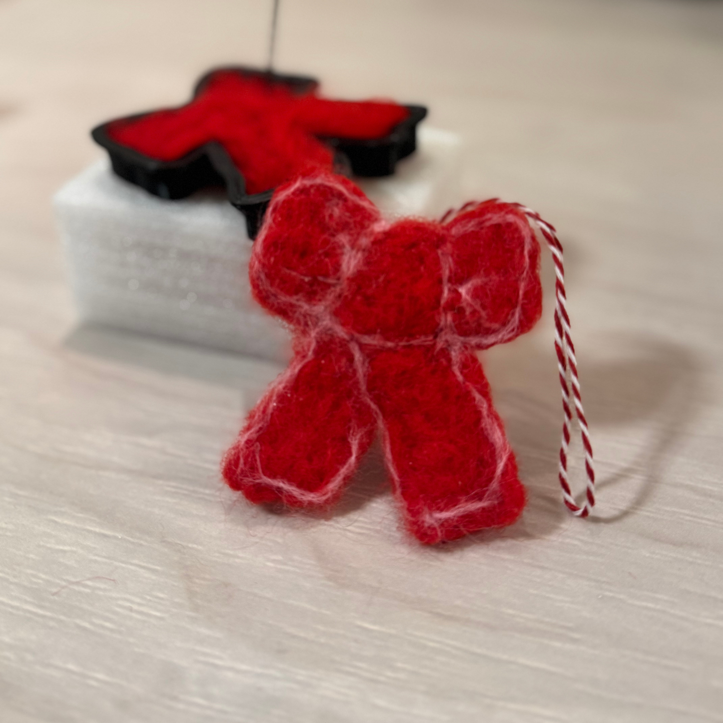 Bow Felting Cookie Cutter Ornament DIY Kit